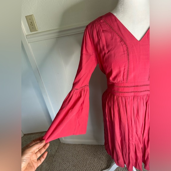 ANN TAYLOR Women V Neck Bell Sleeve Fit and Flare Dress size 2 - Picture 4 of 10